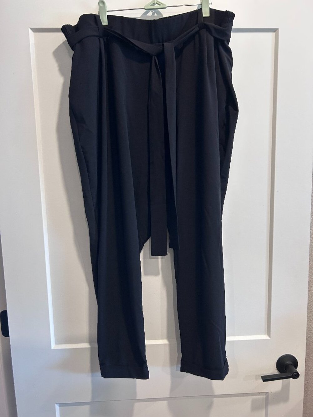 Studio by Torrid Size 3 3X Black Tie Waist Tapered Pull-On Work Pants